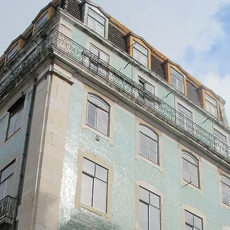 Privativo Com Varanda No Centro De * Lissabon